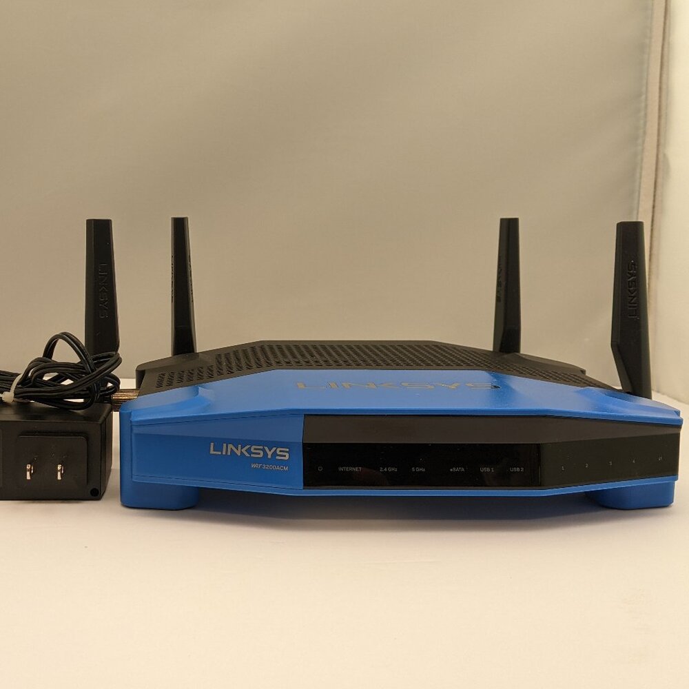 LINKSYS WRT3200ACM MU-MIMO 4 Port Gigabit WiFi Router Tri-Stream 160 Tech USED